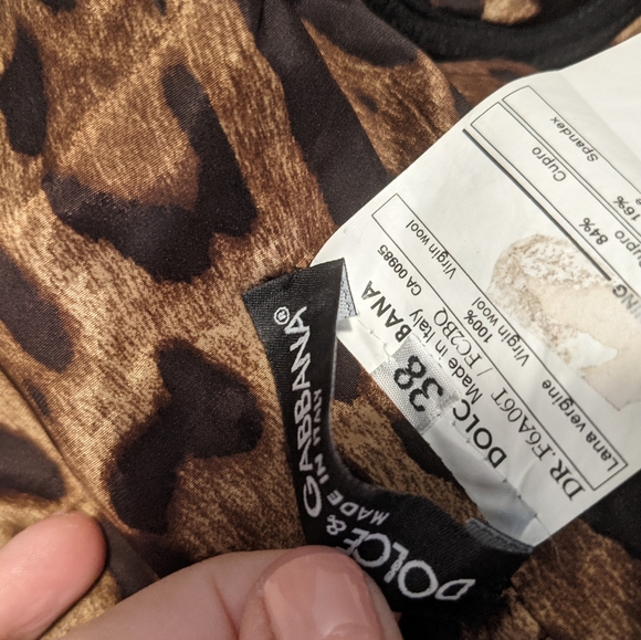 AUTH Dolce and Gabbana wool midi dress - Picture 9 of 11